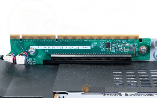 IBM x3650 M5 rear 2x Bay 2,5 HDD Backplane aktiv airflow  Risercard 1x Slot  PCIe x16 incl Cage 00MU109